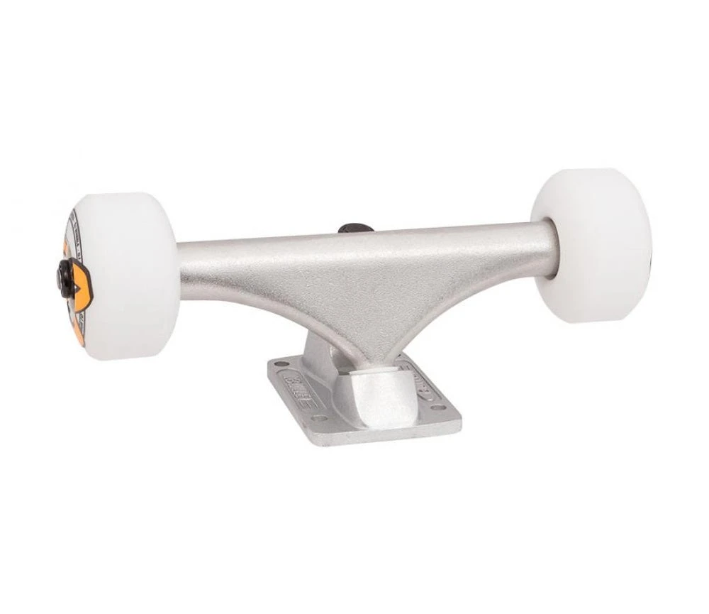 Bullet Undercarriage Kit With Silver 140mm Trucks And 53mm OJ Wheels