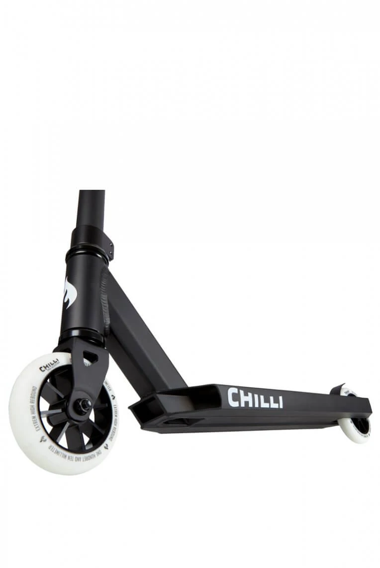 Chilli Pro Base Scooter - Black/White 4 Chilli Pro Base Scooter - Black/White - Image 2