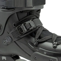 FR Skates FR2 80 Inline Skates - Black -Skateboard Series fr skates fr2 80 inline skates black close