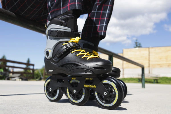 Rollerblade RB 110 3WD Inline Skates - Black/Yellow 6 Rollerblade RB 110 3WD Inline Skates - Black/Yellow - Image 4